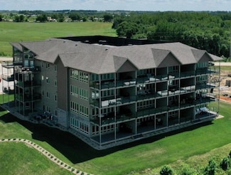 580 Linden Dr Unit 309, Arnolds Park, IA 51331