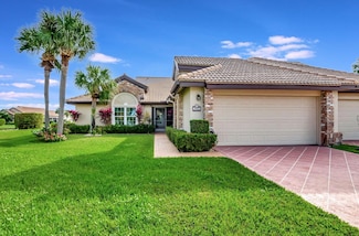 8224 Cassia Dr, Boynton Beach, FL 33472