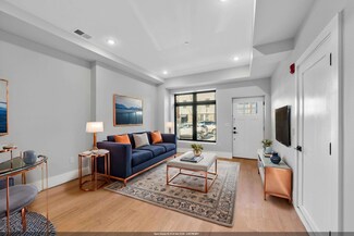 13 Manhattan Ave Unit 1, Jersey City, NJ 07307