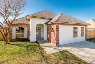 3445 Plantation Ridge Dr, Addis, LA 70710