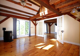 27 Highland Dr, Chichester, NH 03258