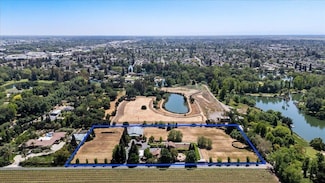 18879 Hidden Lakes Ln, Acampo, CA 95220