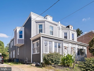 2009 N Jefferson St, Wilmington, DE 19802