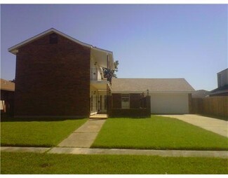 12921 Chanelle Ct, New Orleans, LA 70128