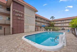 3930 Crystal Lake Dr Unit 107, Pompano Beach, FL 33064