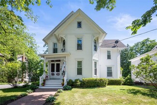 45 College St, Brockport, NY 14420