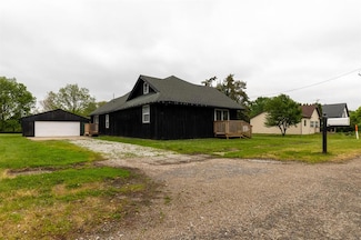 112 W Railroad Ave, Dawson, IA 50066