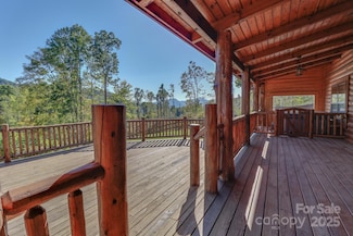 2811 Poplar Creek Rd, Green Mountain, NC 28740