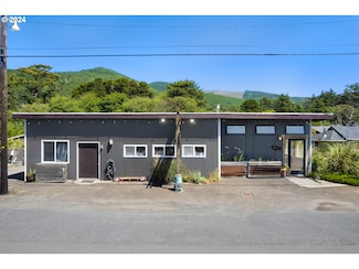 2010 N Highway 101, Rockaway Beach, OR 97136