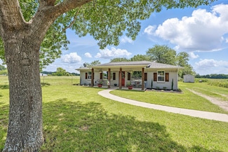 205 Davis Rd, Seagoville, TX 75159