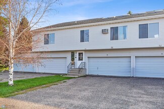 3713 10th St N Unit D, Fargo, ND 58102