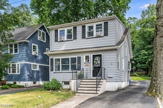 359 Doremus Ave, Glen Rock, NJ 07452