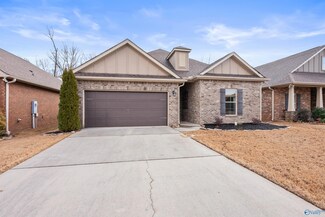 27462 Dieken Dr, Athens, AL 35613