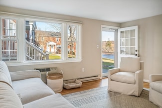 50 Lake St Unit F, Winchester, MA 01890