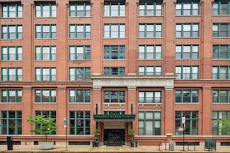 411 W Ontario St Unit 411, Chicago, IL 60654