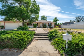4681 Dandelion Dr, Redding, CA 96002