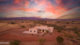 8867 S Welsh Place, Hereford, AZ 85615