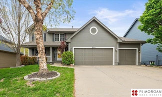 2006 S 198th St, Omaha, NE 68130