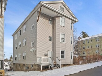 15 Hillside St, Worcester, MA 01610