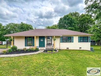 149 Spruce St S, Bruceton, TN 38317