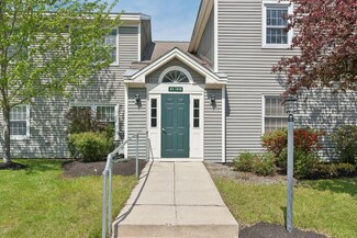 16 Somerset Unit A16, Freeport, ME 04032