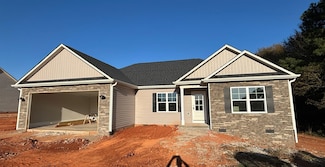 1404 Oak Ridge Rd, Gaffney, SC 29341