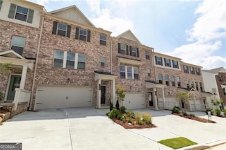 1525 Brantin Dr, Lawrenceville, GA 30043