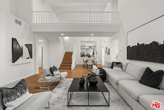 1074 Westcreek Ln, Westlake Village, CA 91362