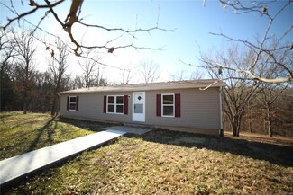 9464 Misplay Rd, Bloomsdale, MO 63627