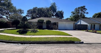 2006 Seagate Ln, Houston, TX 77062