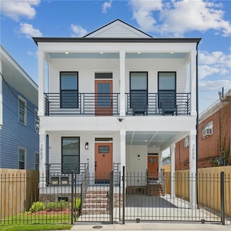 2007 First St, New Orleans, LA 70113