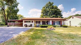 132 Frey Ln, Fairview Heights, IL 62208