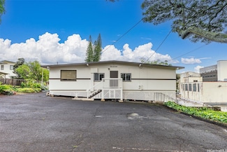 2251 Mahalo St, Honolulu, HI 96817