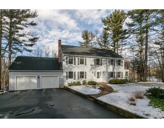 66 Acton St, Carlisle, MA 01741