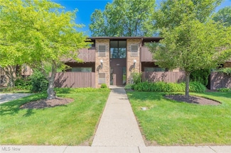 3245 Mayfield Rd Unit 9, Cleveland, OH 44118