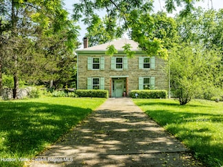 660 N Chodikee Lake Rd, Highland, NY 12528