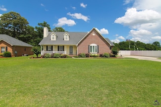 100 Scarlett Dr, Warner Robins, GA 31088