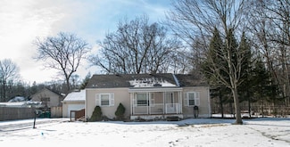 16010 Hollywood St, Romulus, MI 48174