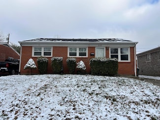 2101 Saint Christopher Dr, Lexington, KY 40502