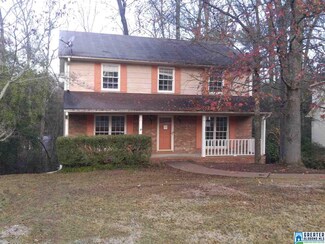1708 Timbercrest Cir, Birmingham, AL 35235