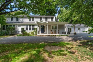 53 W Plain St, Wayland, MA 01778