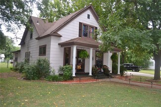 810 W Kentucky Ave, Anadarko, OK 73005