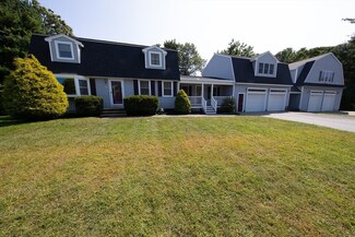 2 Judy St, Billerica, MA 01821
