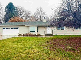 2595 N 3rd E, Mountain Home, ID 83647