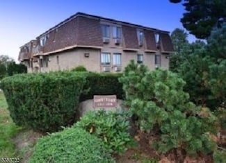 121 Grove St Unit 9, Clifton, NJ 07013