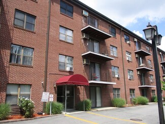 10 Wrentham Rd Unit 305, Worcester, MA 01602