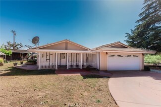10261 Fremont St, Yucaipa, CA 92399