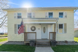740 N Wayne St, Waterloo, IN 46793