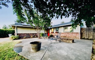 908 3rd St, Wheatland, CA 95692