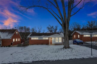234 Woodridge Dr, Carnegie, PA 15106